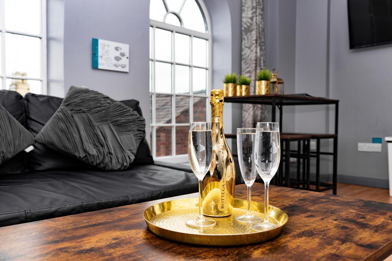 レクサムThe Glyndwr - Berwyn Houseアパートメント エクステリア 写真